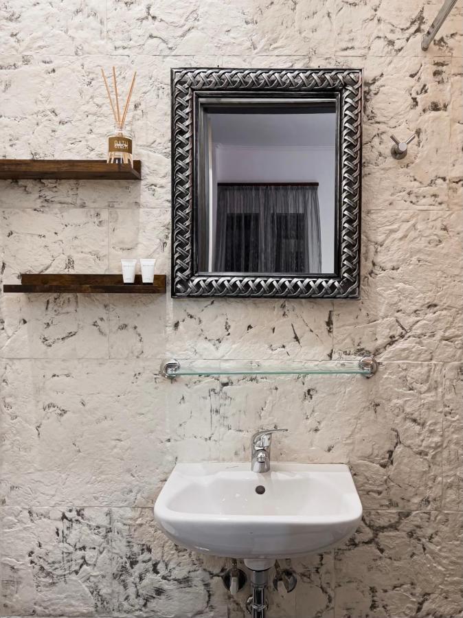 Nj Apartments Lavrion Bagian luar foto