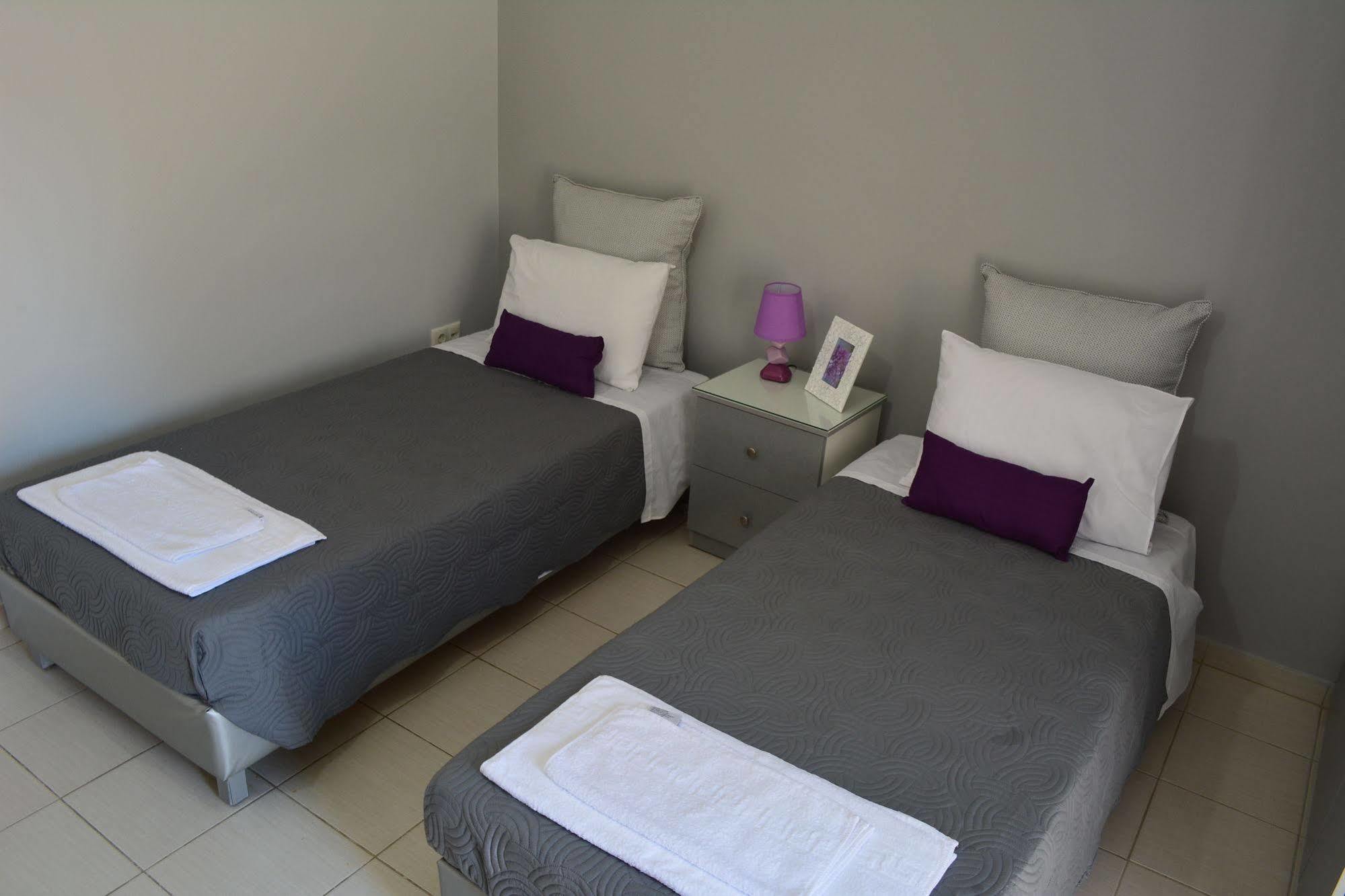 Nj Apartments Lavrion Bagian luar foto